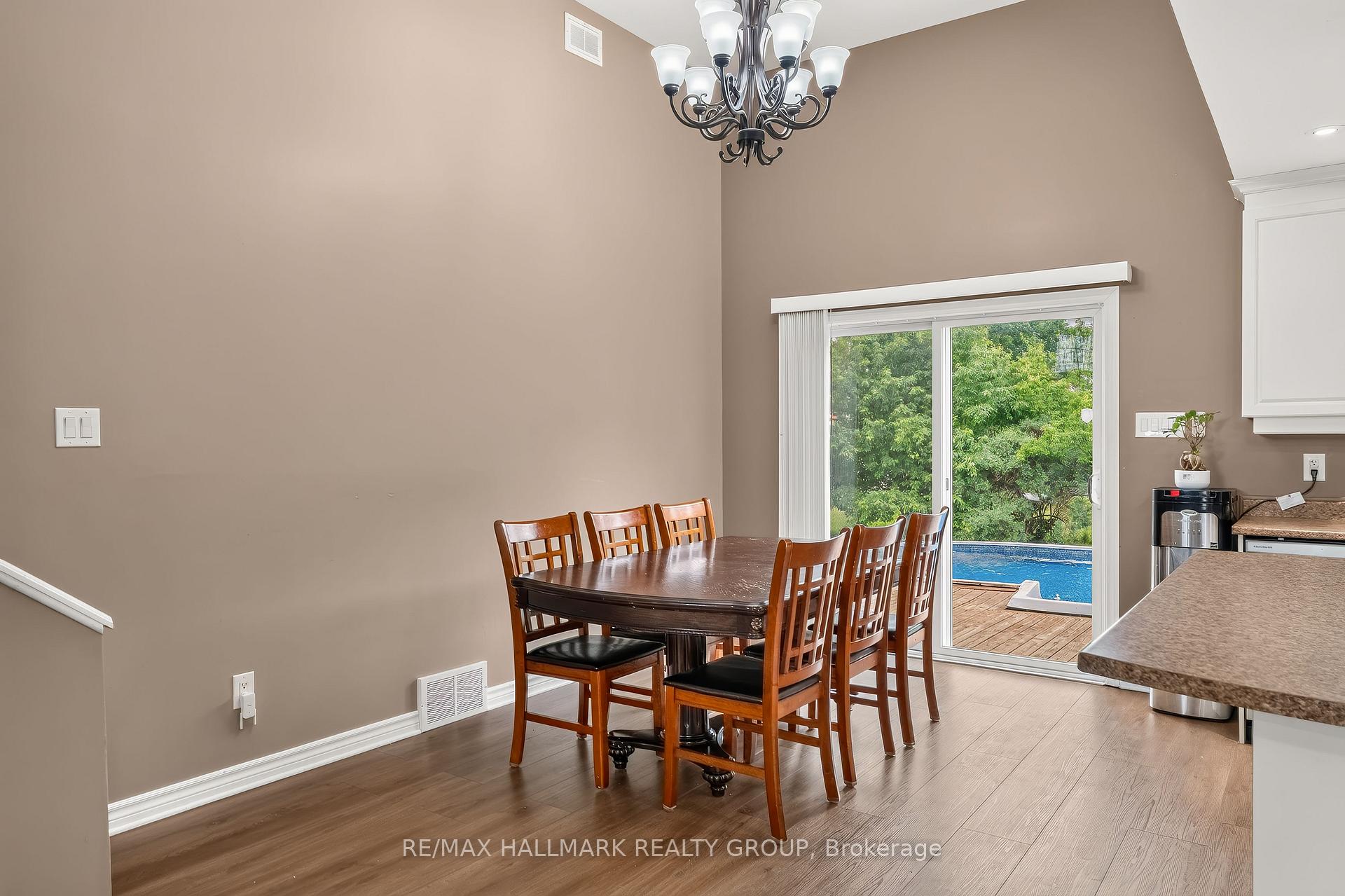 Photo 11 of 4300 Schell Street, South Dundas, South Dundas (Williamsburgh) Twp — HOMEH