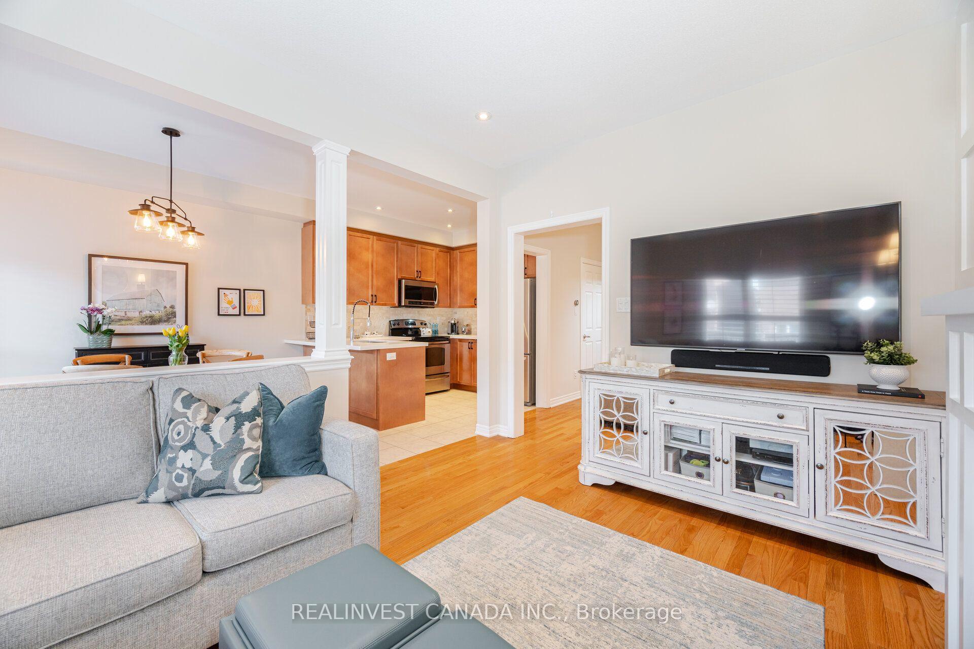 Photo 9 of 50 Lauderdale Drive, Vaughan, Patterson — HOMEH