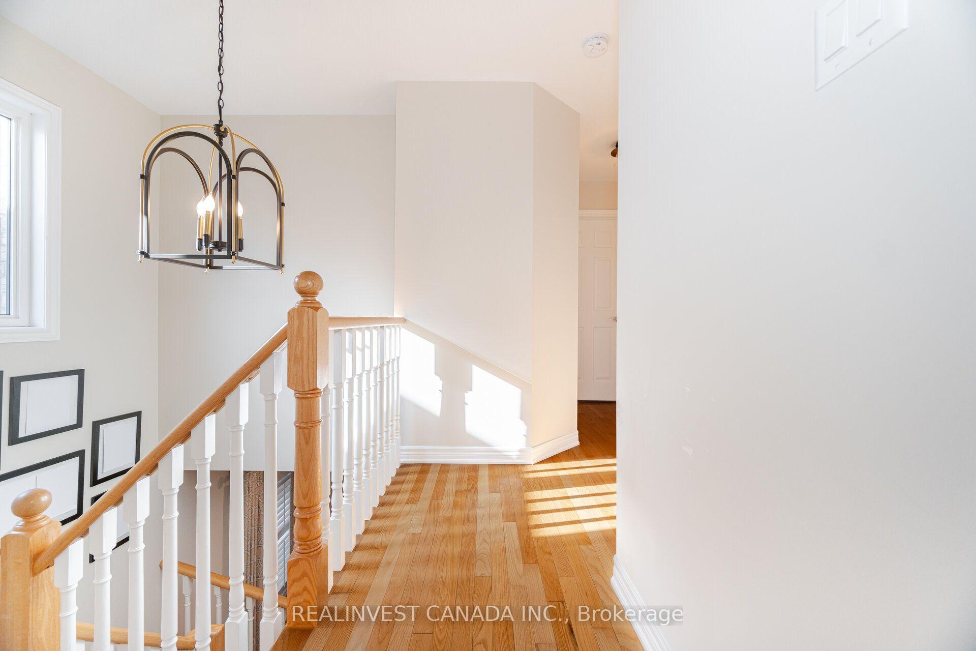 Photo 20 of 50 Lauderdale Drive, Vaughan, Patterson — HOMEH