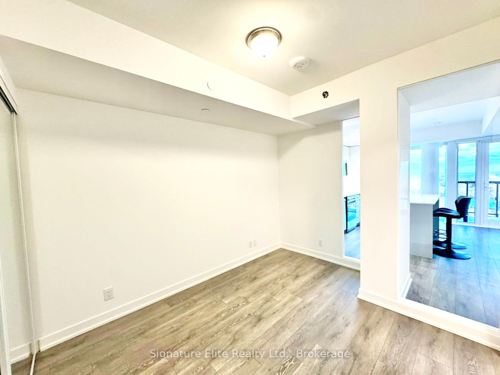 Photo 10 of Unit 723, 2 Manderley Drive, Scarborough, Birchcliffe-Cliffside — HOMEH