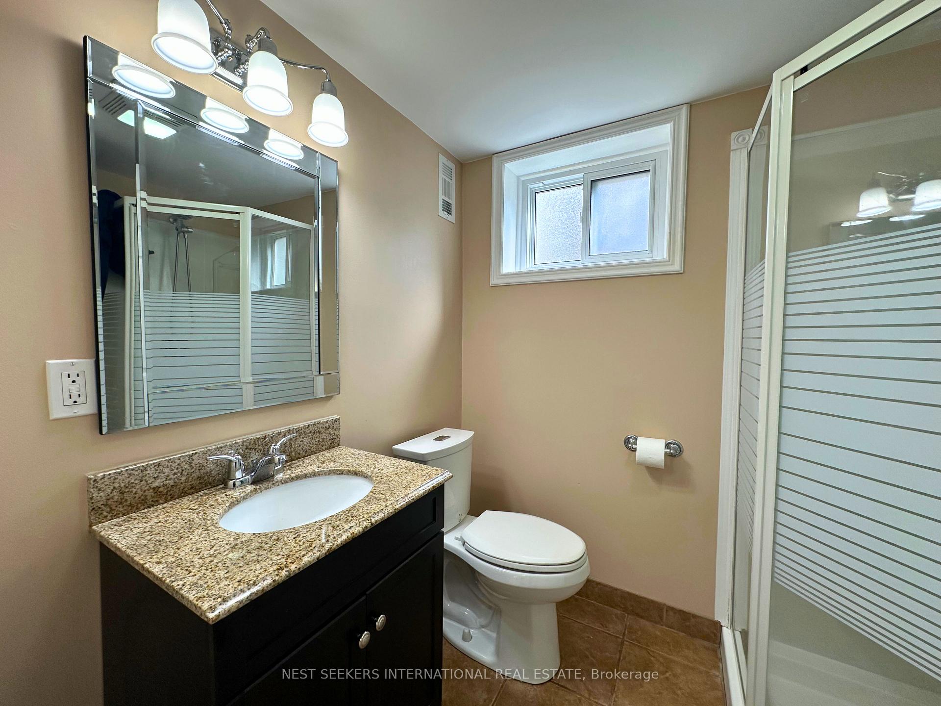 Photo 12 of 494 Oshawa Boulevard N, Oshawa, O'Neill — HOMEH