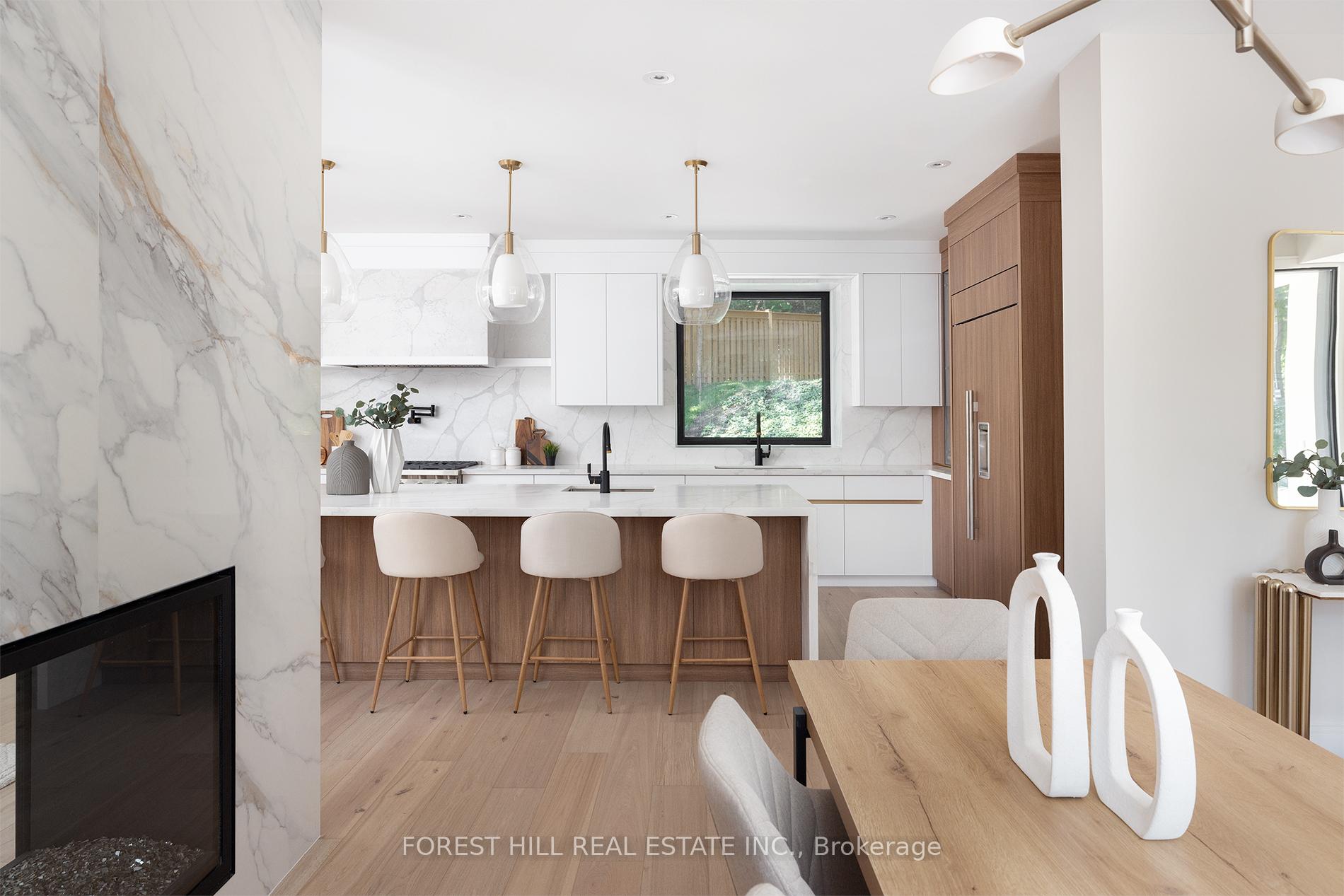 Photo 3 of 52 Roxborough Drive, Toronto, Rosedale-Moore Park — HOMEH