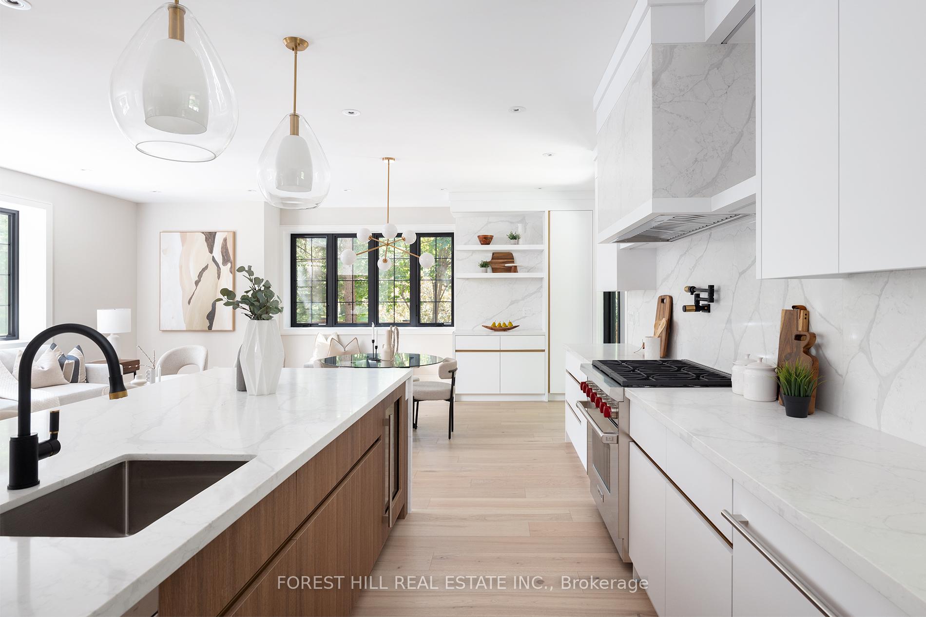 Photo 11 of 52 Roxborough Drive, Toronto, Rosedale-Moore Park — HOMEH