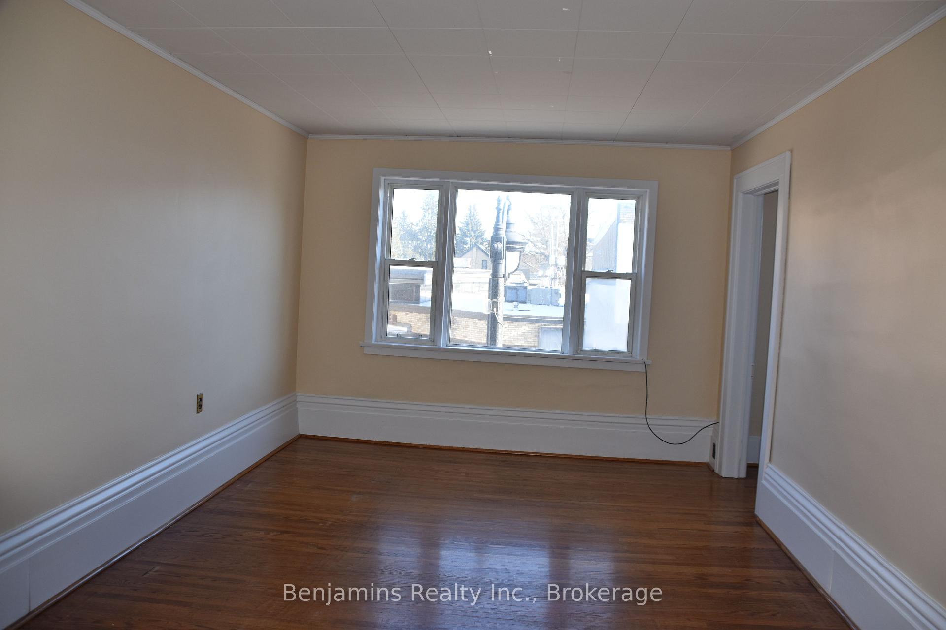 Photo 7 of 421 Main Street S, South Huron, Exeter — HOMEH