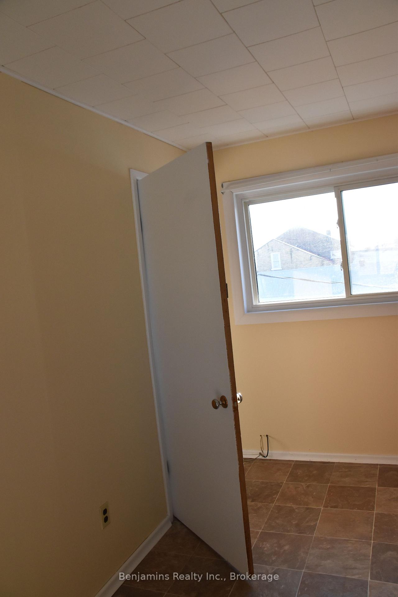 Photo 12 of 421 Main Street S, South Huron, Exeter — HOMEH