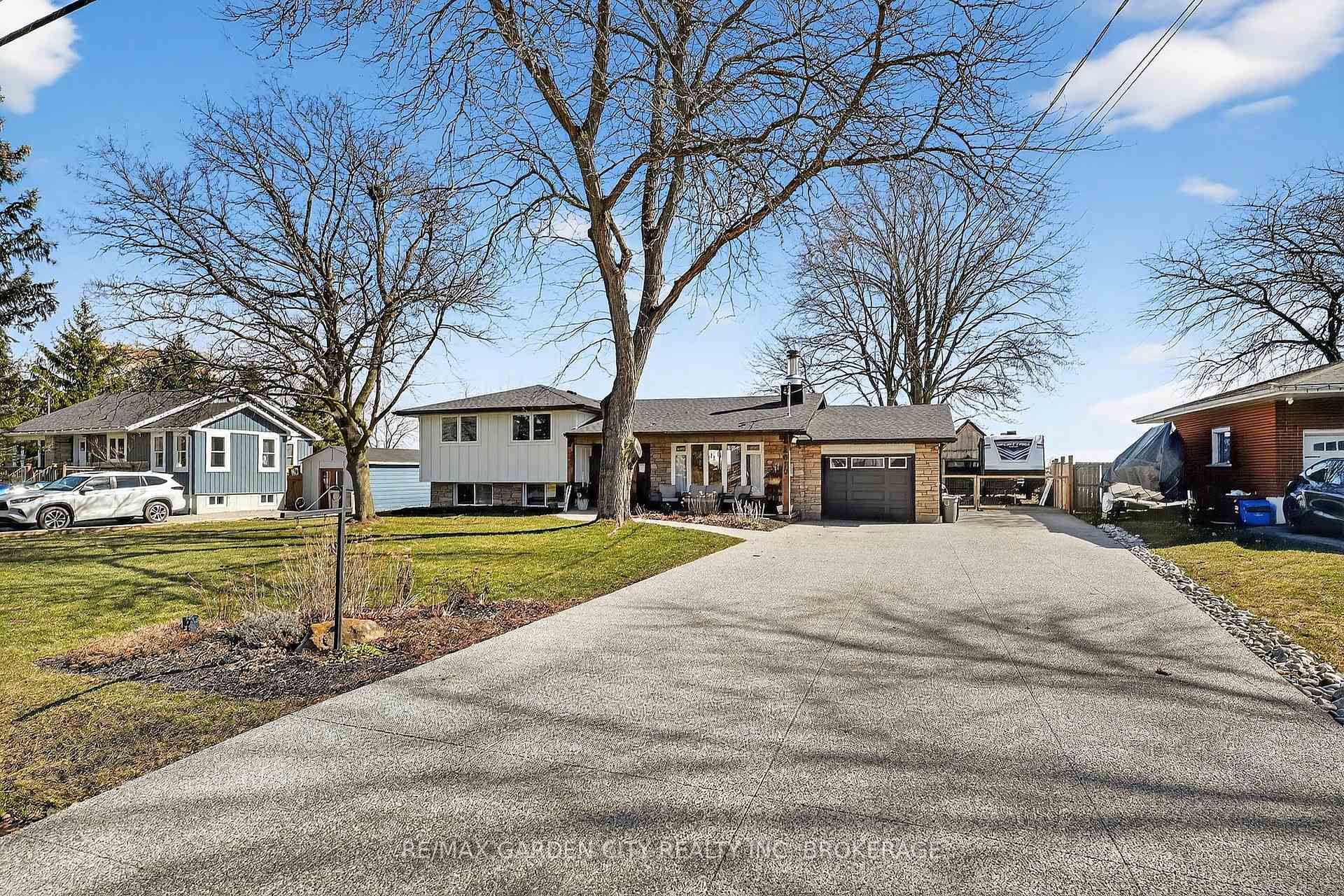 Photo 2 of 4019 19th Street, Lincoln, Lincoln-Jordan/Vineland — HOMEH