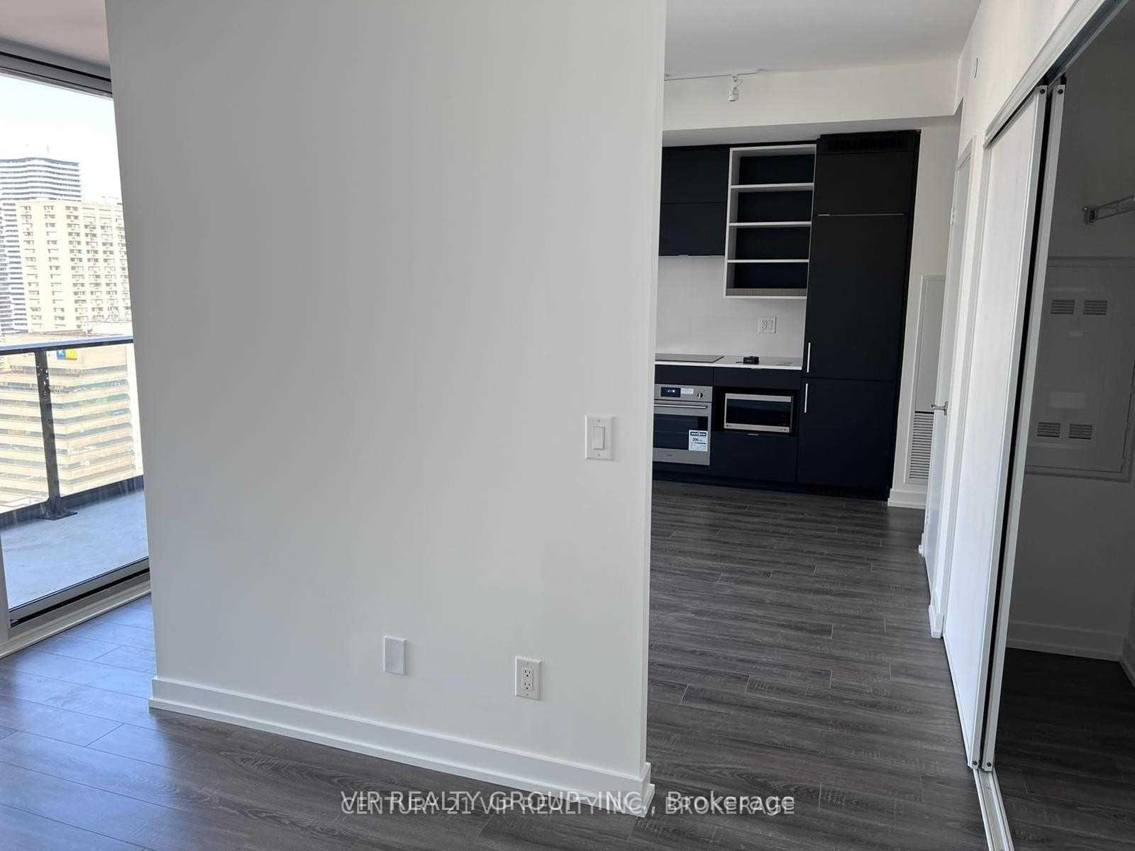 Photo 5 of Unit 2201, 20 Edward Street, Toronto, Bay Street Corridor — HOMEH