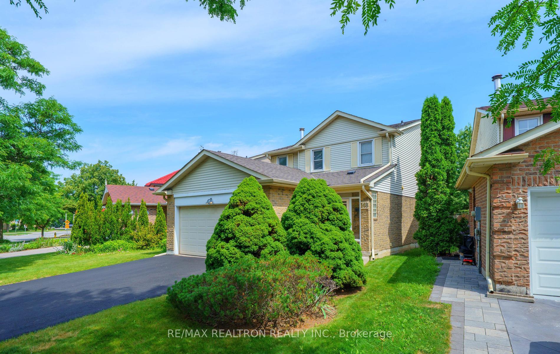 Photo 2 of 148 Mullen Drive, Vaughan, Crestwood-Springfarm-Yorkhill — HOMEH