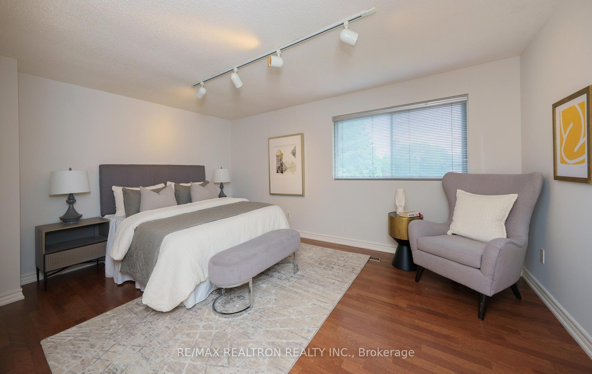 Photo 26 of 148 Mullen Drive, Vaughan, Crestwood-Springfarm-Yorkhill — HOMEH