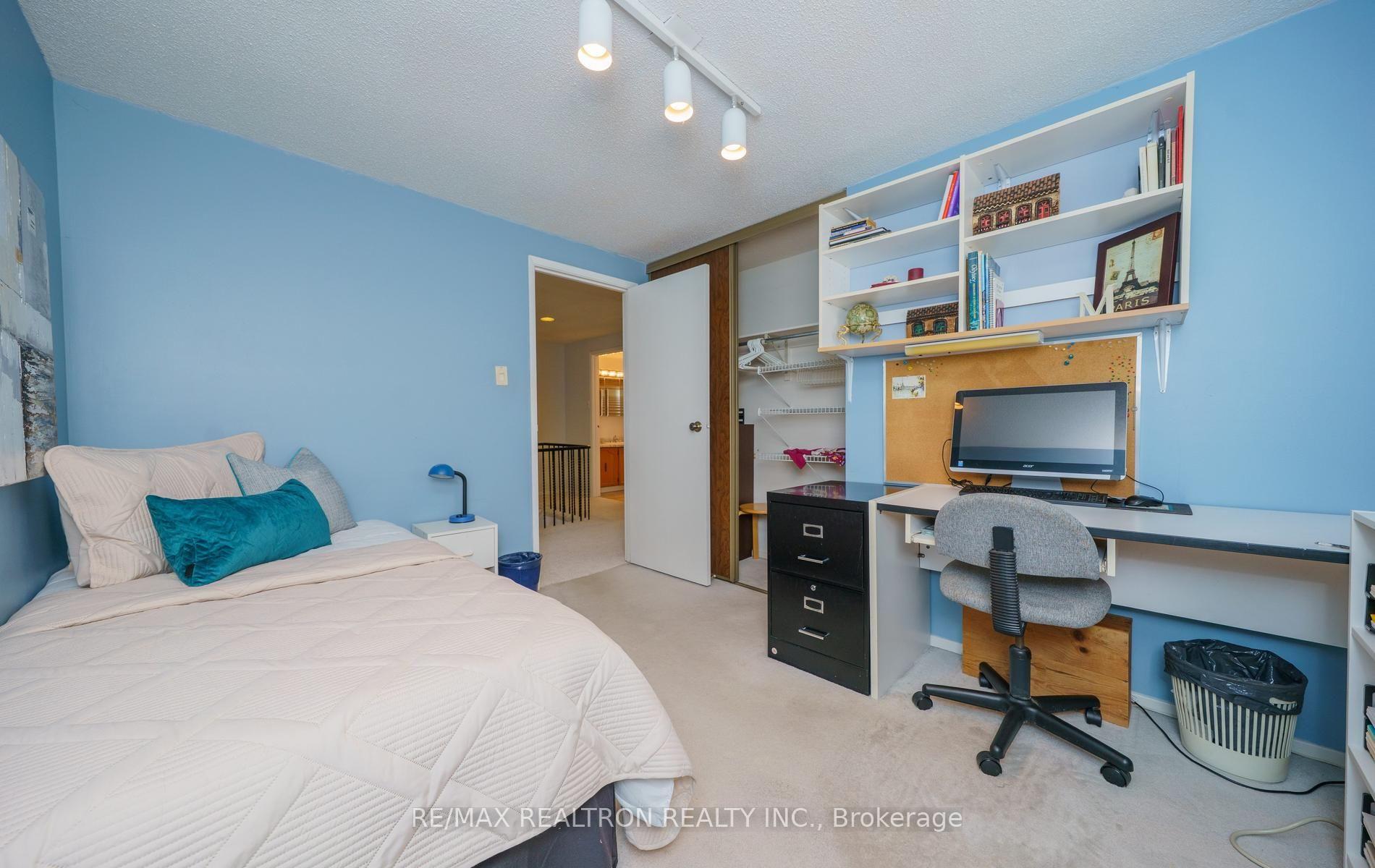 Photo 36 of 148 Mullen Drive, Vaughan, Crestwood-Springfarm-Yorkhill — HOMEH