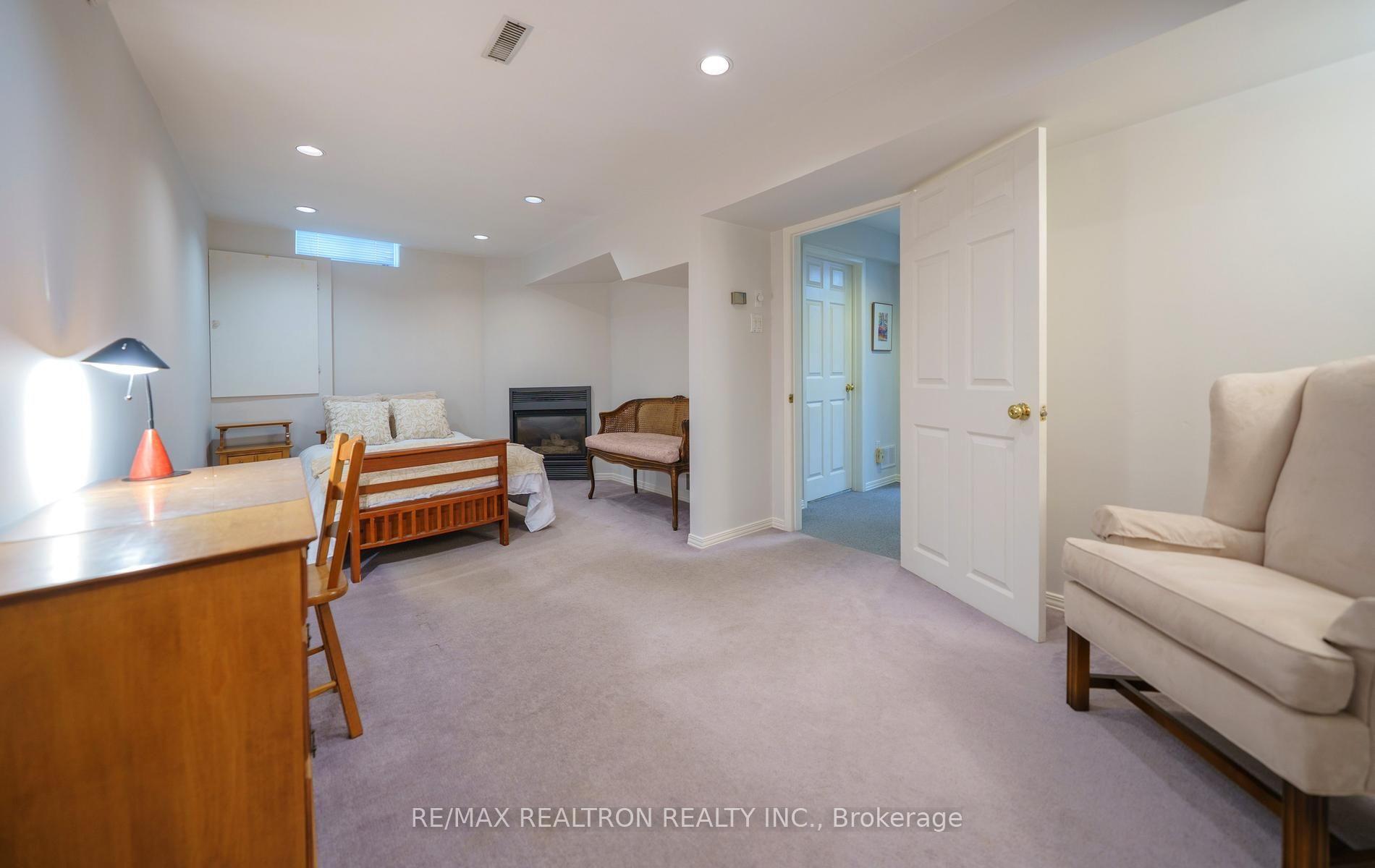 Photo 40 of 148 Mullen Drive, Vaughan, Crestwood-Springfarm-Yorkhill — HOMEH