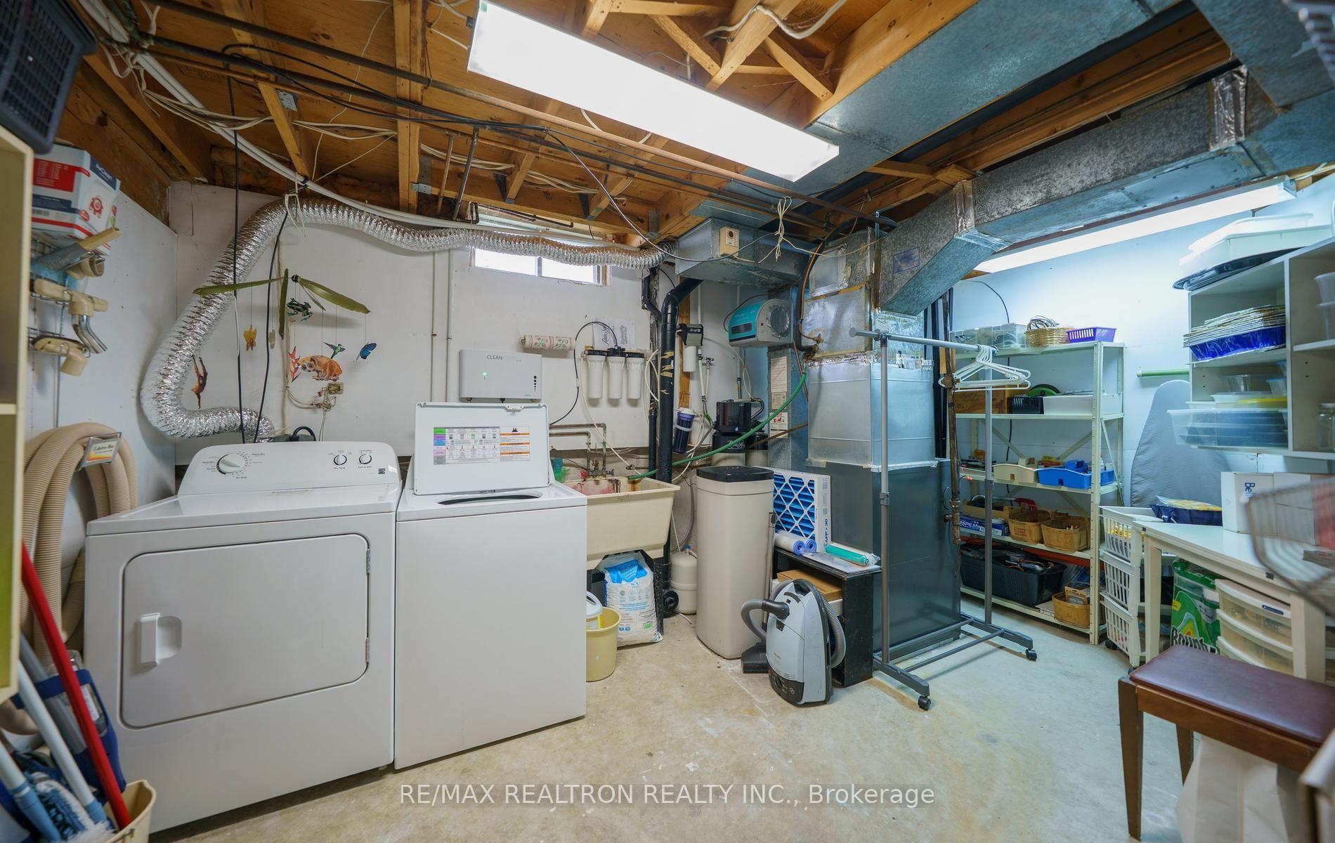 Photo 42 of 148 Mullen Drive, Vaughan, Crestwood-Springfarm-Yorkhill — HOMEH