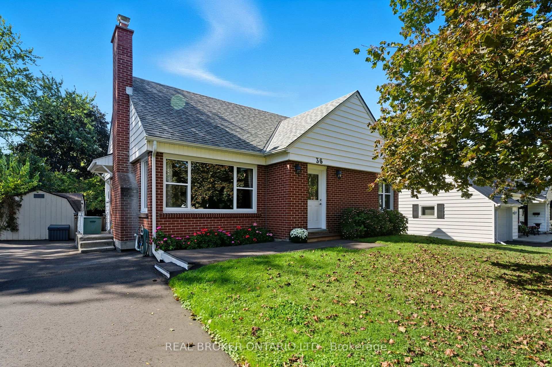 Photo 1 of 36 Gibson Drive, Norfolk, Simcoe — HOMEH