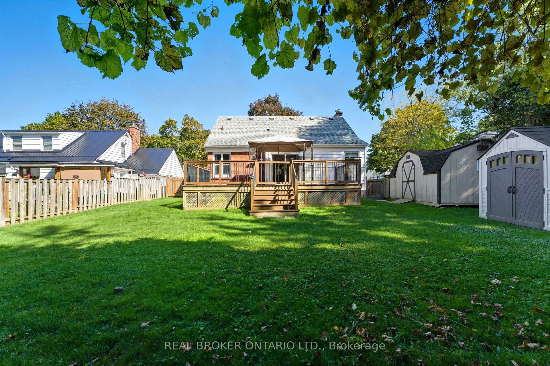 Photo 26 of 36 Gibson Drive, Norfolk, Simcoe — HOMEH