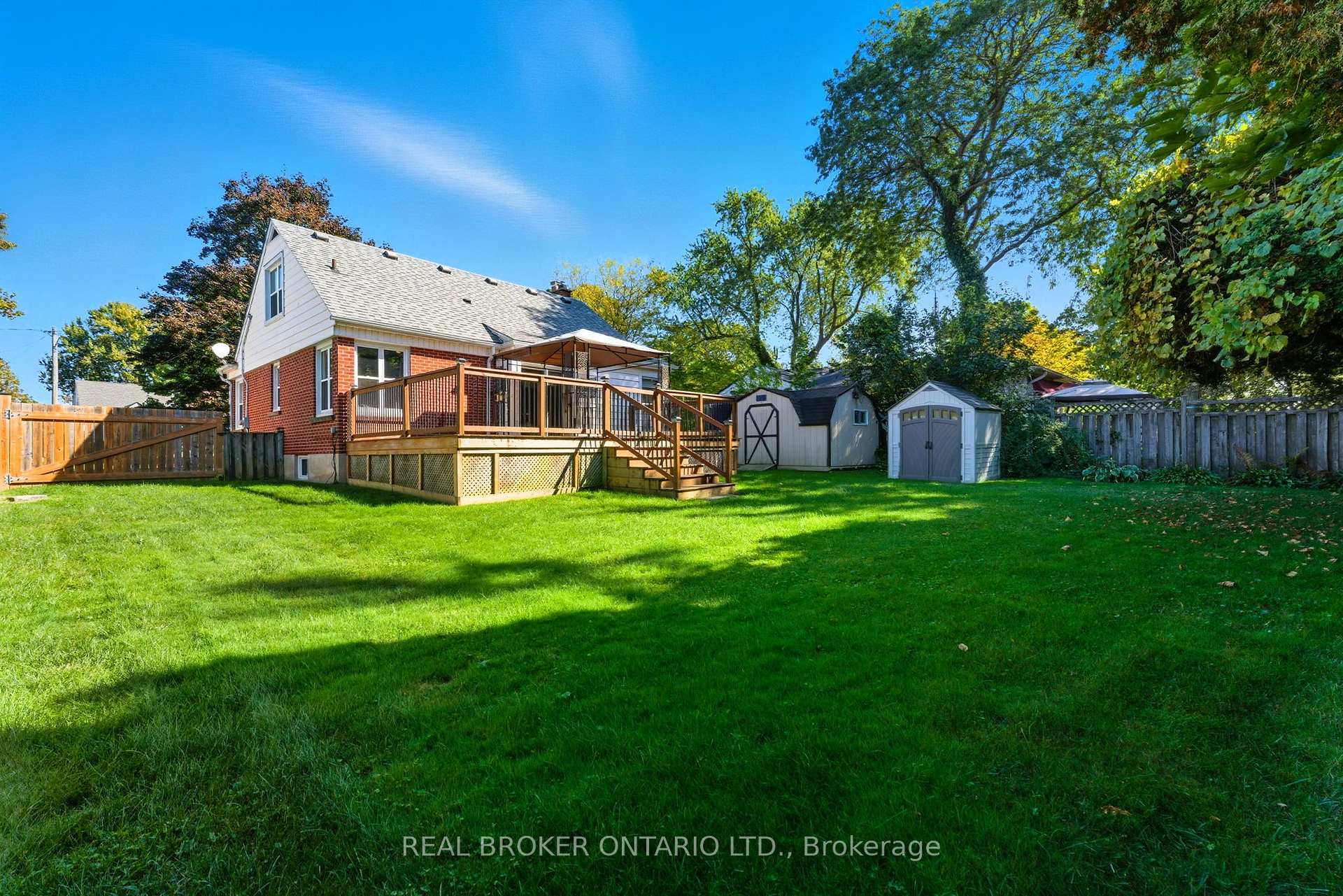 Photo 27 of 36 Gibson Drive, Norfolk, Simcoe — HOMEH