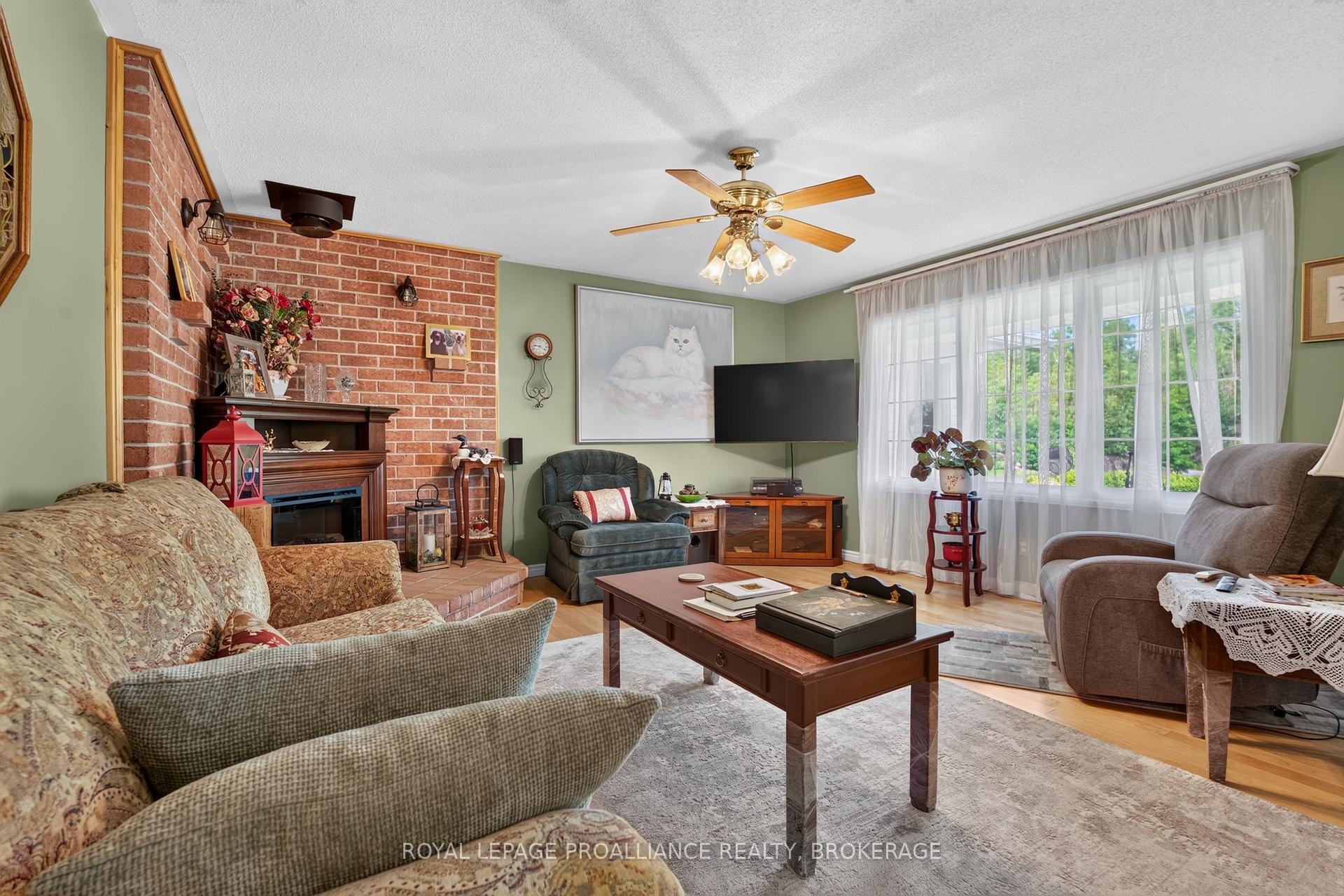 Photo 5 of 6930 Perth Road, Frontenac, Frontenac South — HOMEH