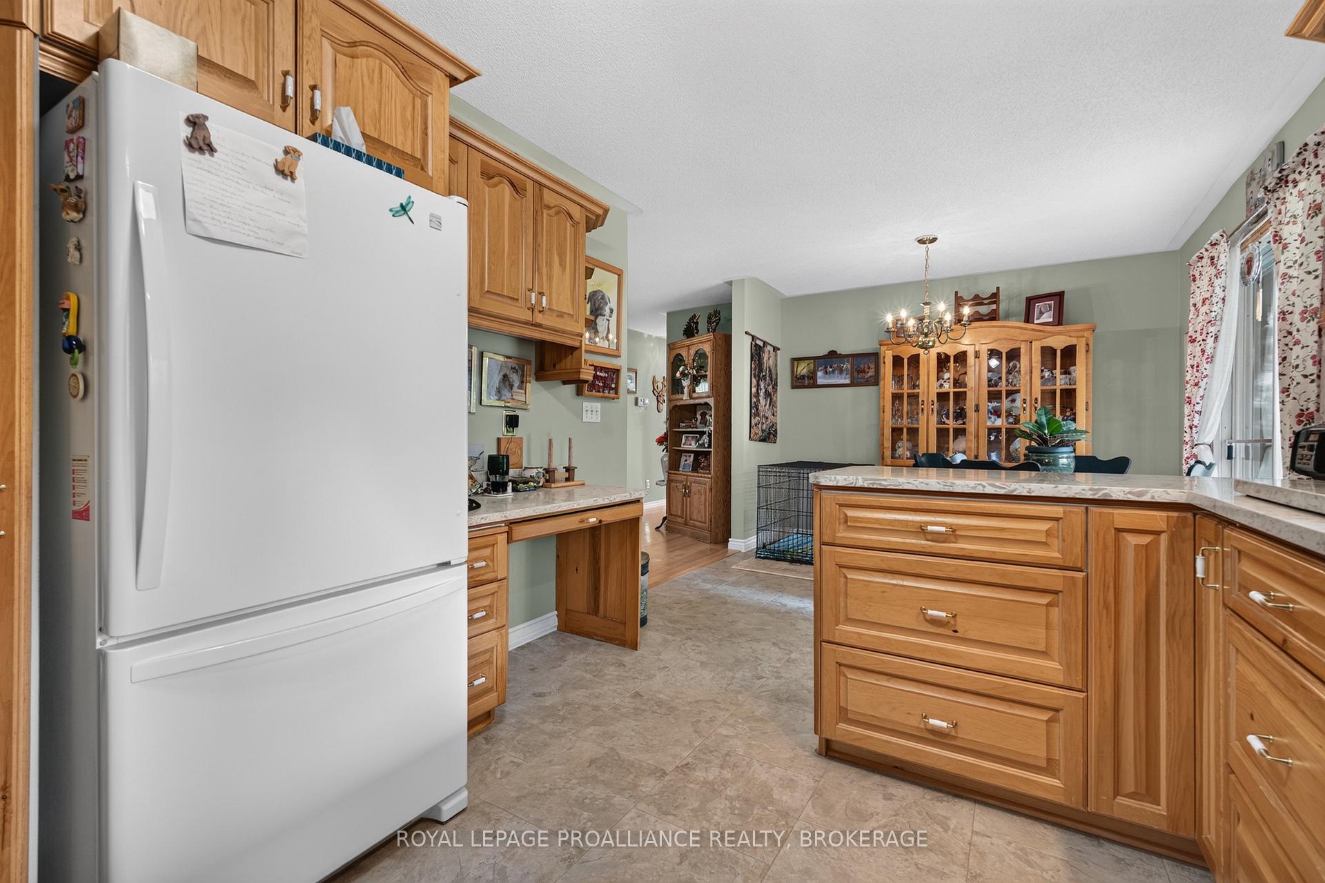 Photo 11 of 6930 Perth Road, Frontenac, Frontenac South — HOMEH