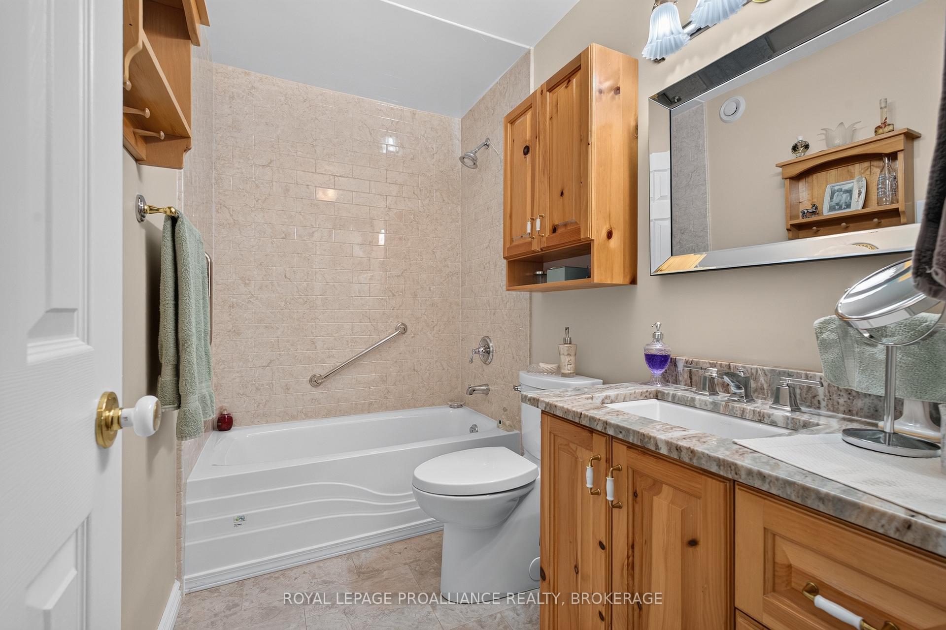 Photo 19 of 6930 Perth Road, Frontenac, Frontenac South — HOMEH