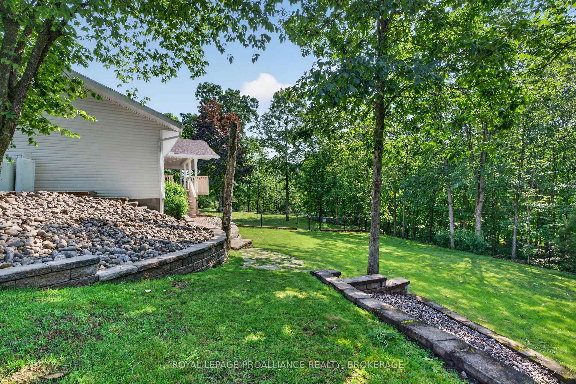 Photo 23 of 6930 Perth Road, Frontenac, Frontenac South — HOMEH