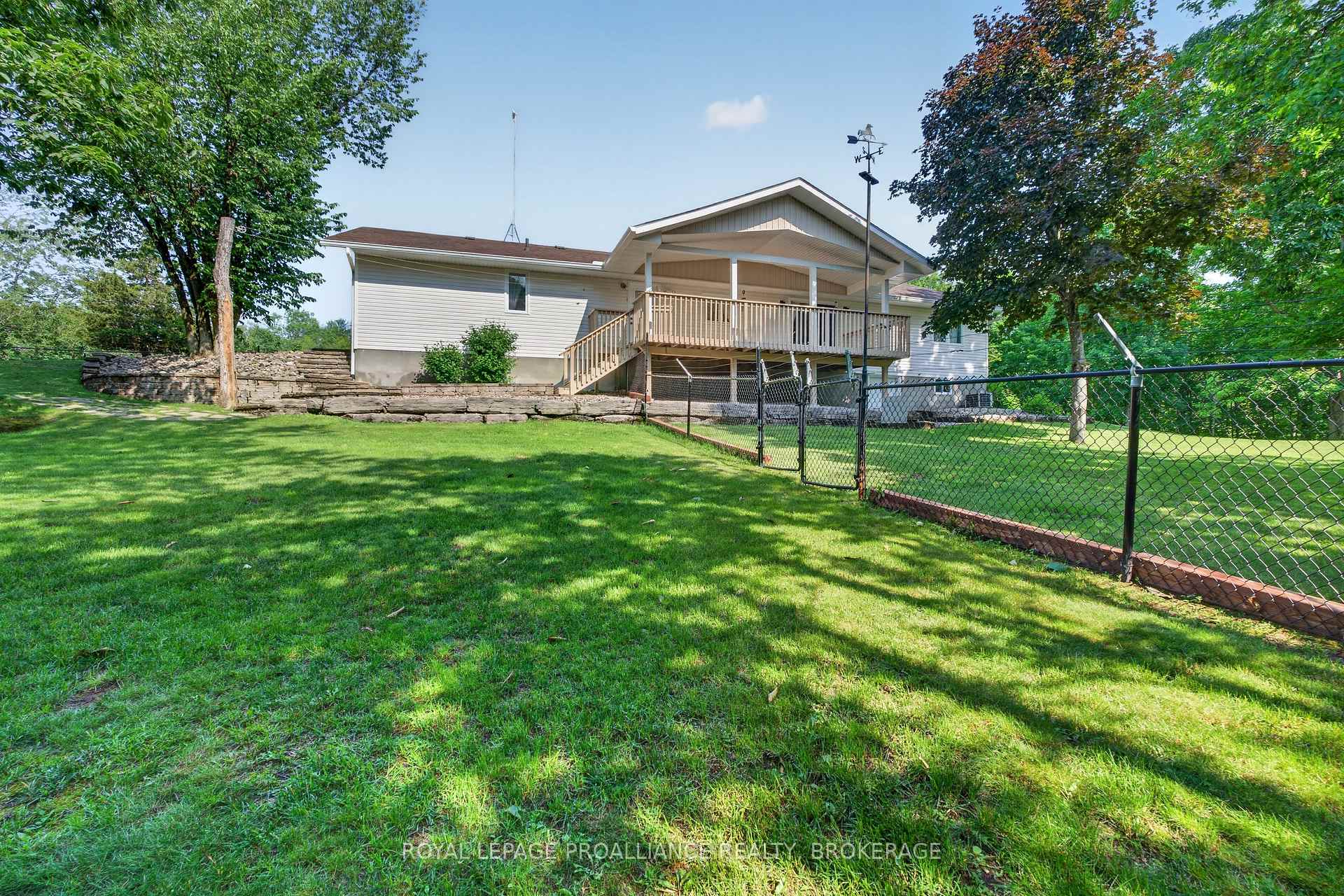 Photo 26 of 6930 Perth Road, Frontenac, Frontenac South — HOMEH