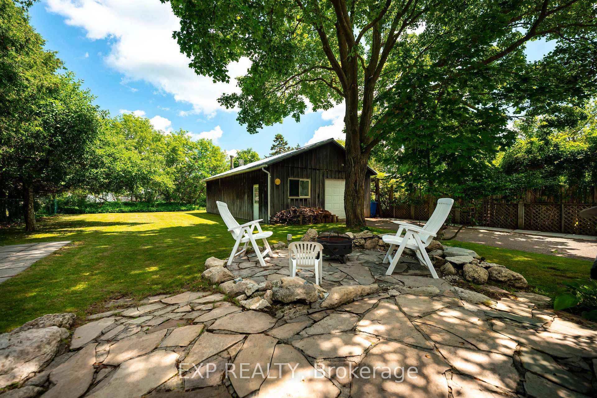 Photo 7 of 39 Townline, Orangeville — HOMEH