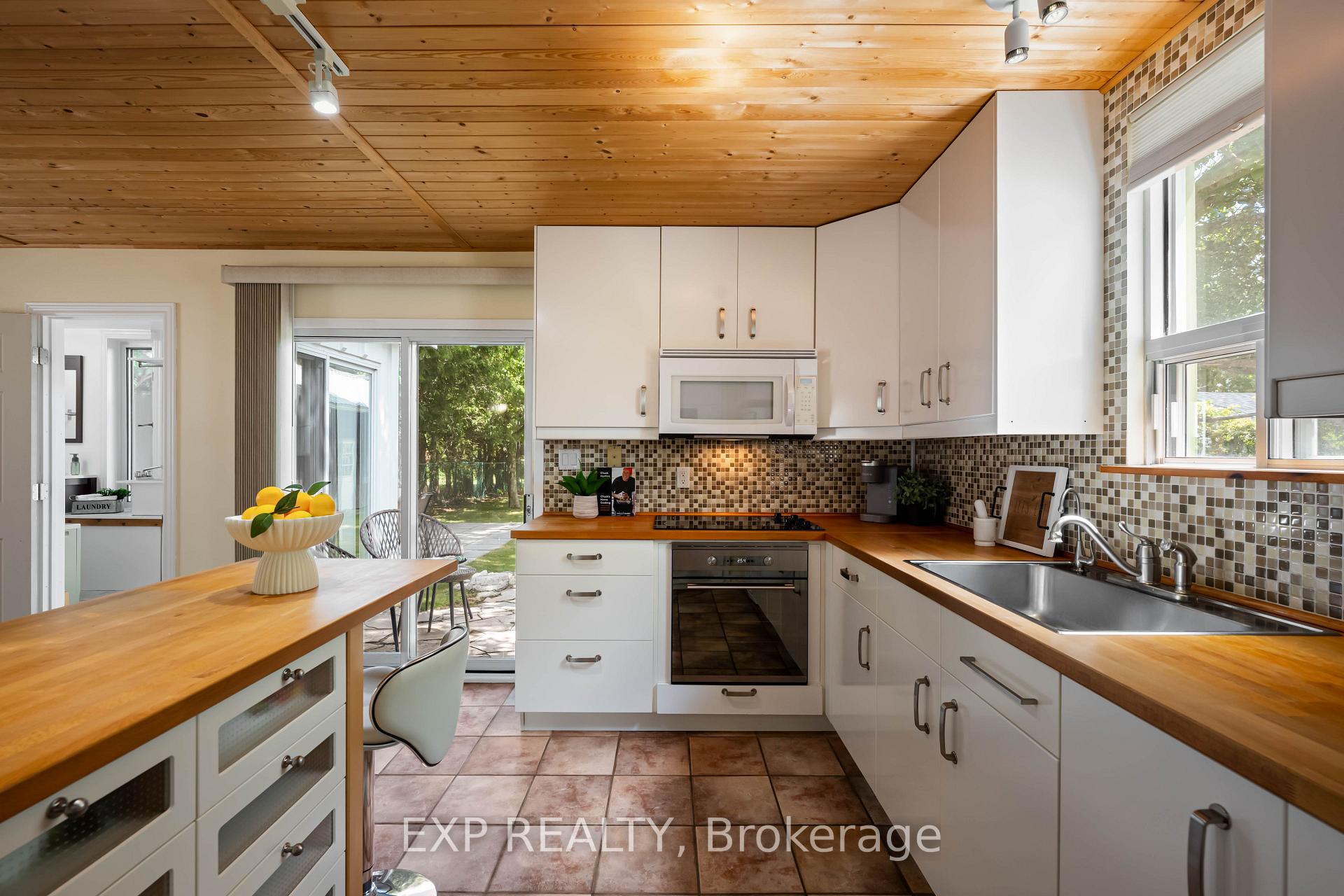 Photo 23 of 39 Townline, Orangeville — HOMEH