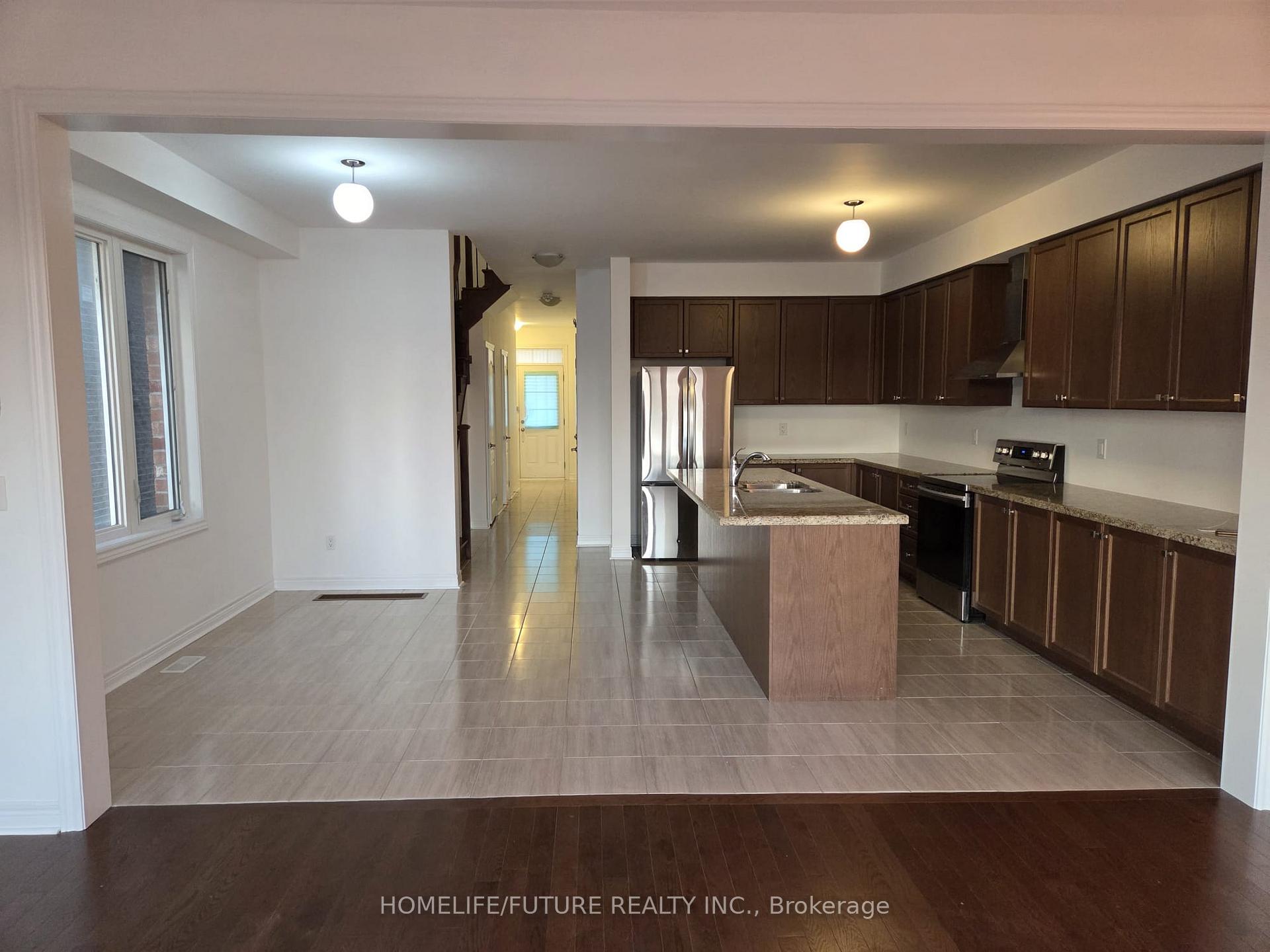 Photo 3 of 94 Cathedral Drive, Whitby, Rolling Acres — HOMEH