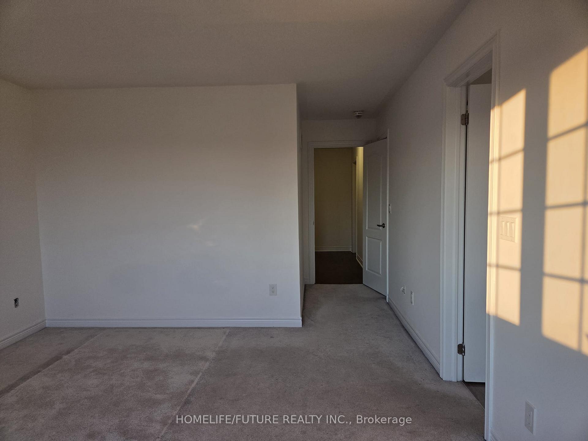 Photo 14 of 94 Cathedral Drive, Whitby, Rolling Acres — HOMEH