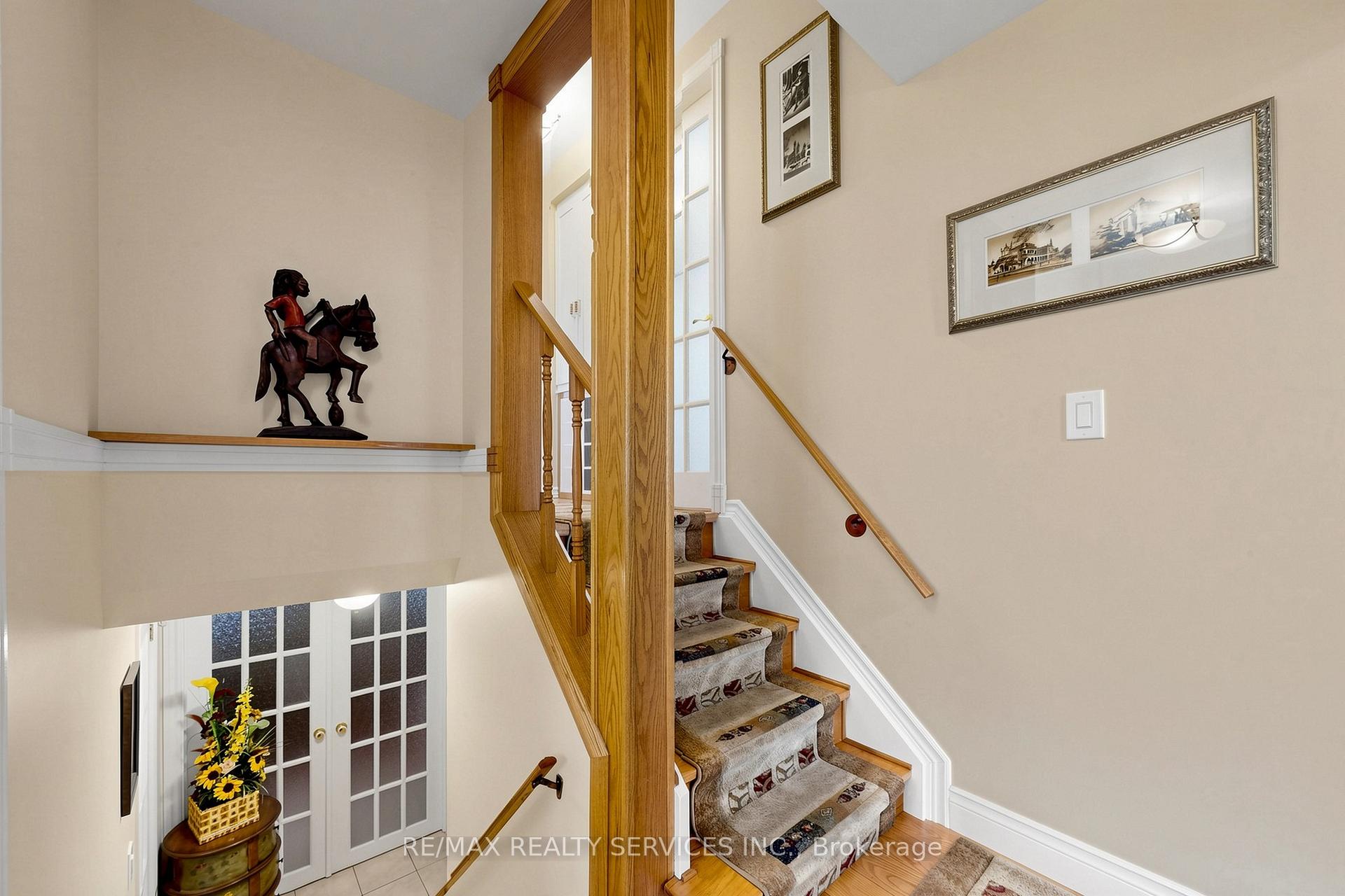 Photo 21 of 36 Glenvale Boulevard, Brampton, Northgate — HOMEH