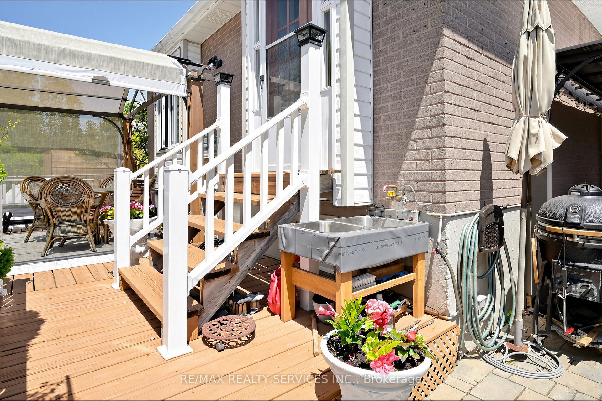 Photo 40 of 36 Glenvale Boulevard, Brampton, Northgate — HOMEH