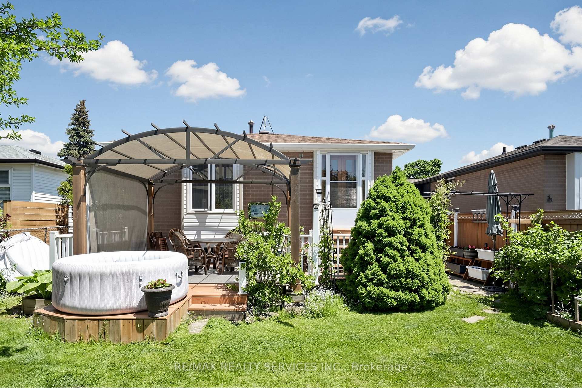 Photo 41 of 36 Glenvale Boulevard, Brampton, Northgate — HOMEH
