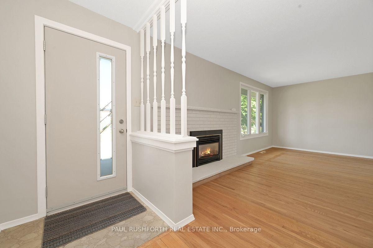 Photo 4 of 1391 Jamison Avenue, Ottawa, Bilberry Creek/Queenswood Heights — HOMEH