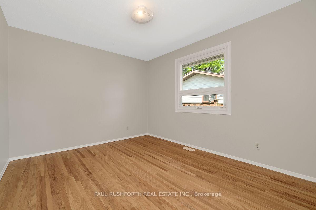 Photo 14 of 1391 Jamison Avenue, Ottawa, Bilberry Creek/Queenswood Heights — HOMEH