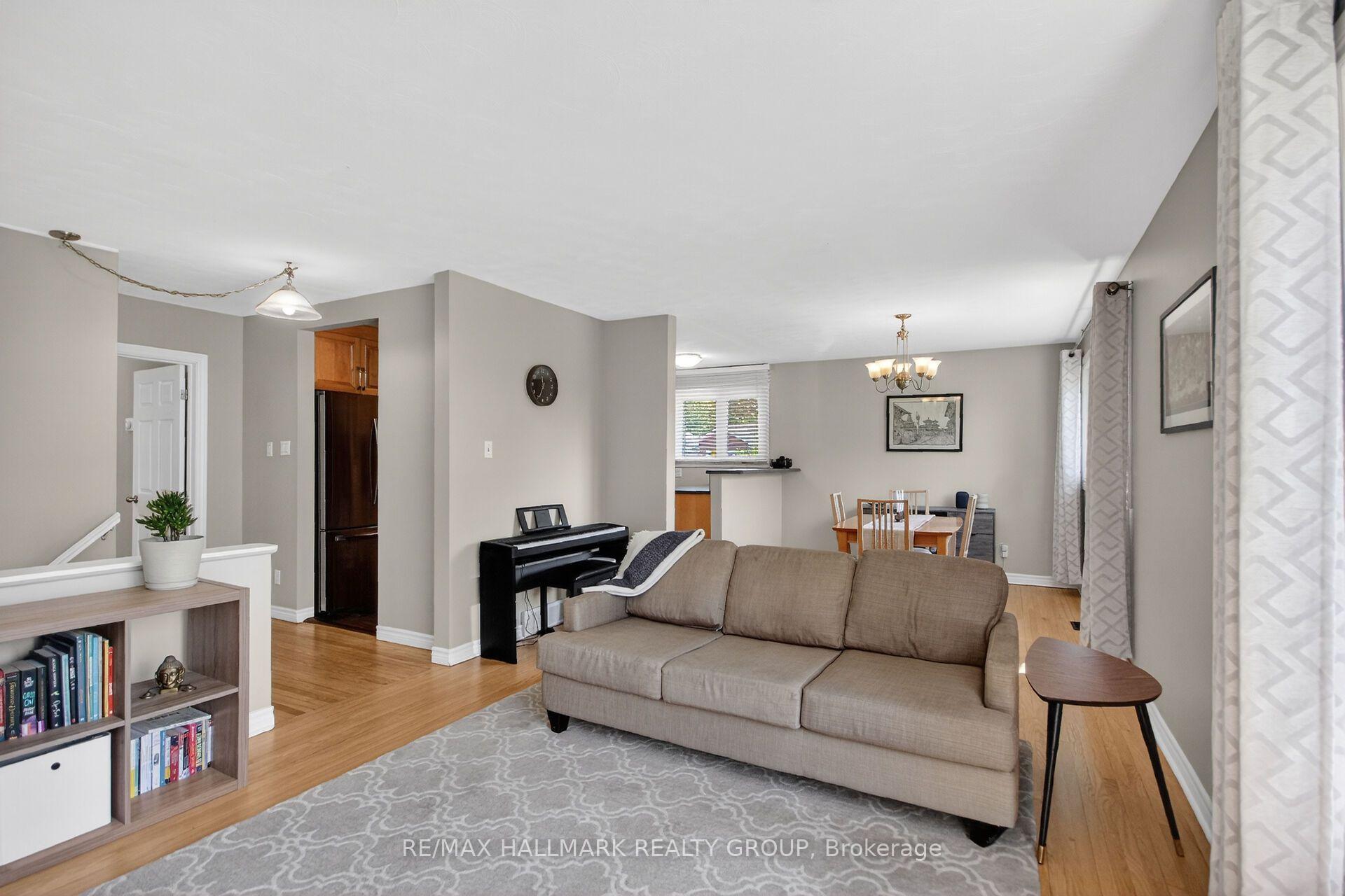 Photo 3 of 1865 Arizona Avenue, Ottawa, Guildwood Estates - Urbandale Acres — HOMEH