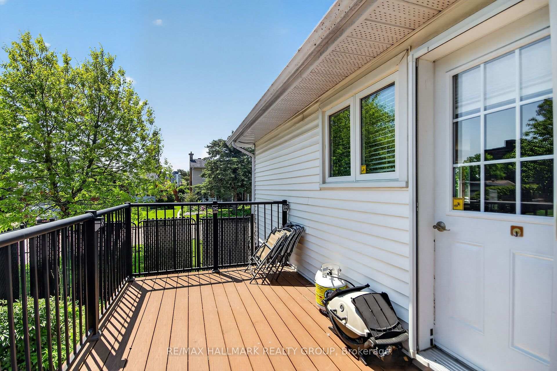 Photo 24 of 1865 Arizona Avenue, Ottawa, Guildwood Estates - Urbandale Acres — HOMEH