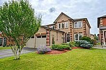 Photo 3 of 64 Keeble Crescent, Ajax, Central — HOMEH