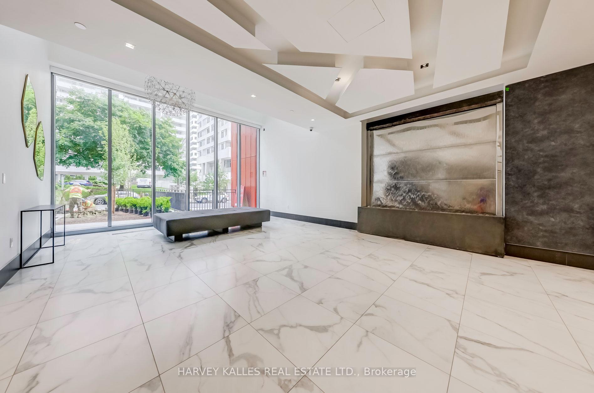 Photo 3 of Unit LPH18, 50 Dunfield Avenue, Toronto, Mount Pleasant West — HOMEH