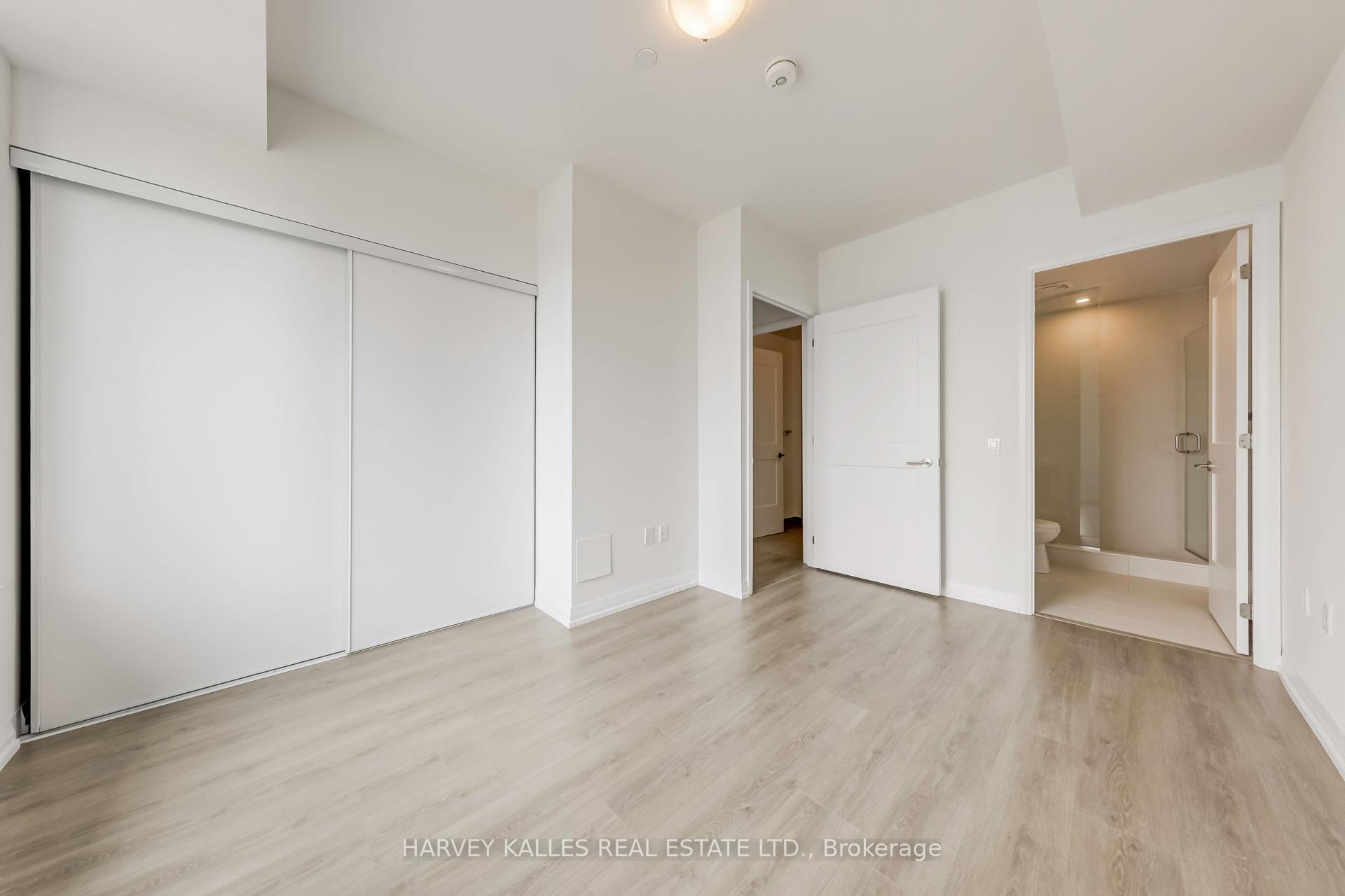 Photo 7 of Unit LPH18, 50 Dunfield Avenue, Toronto, Mount Pleasant West — HOMEH