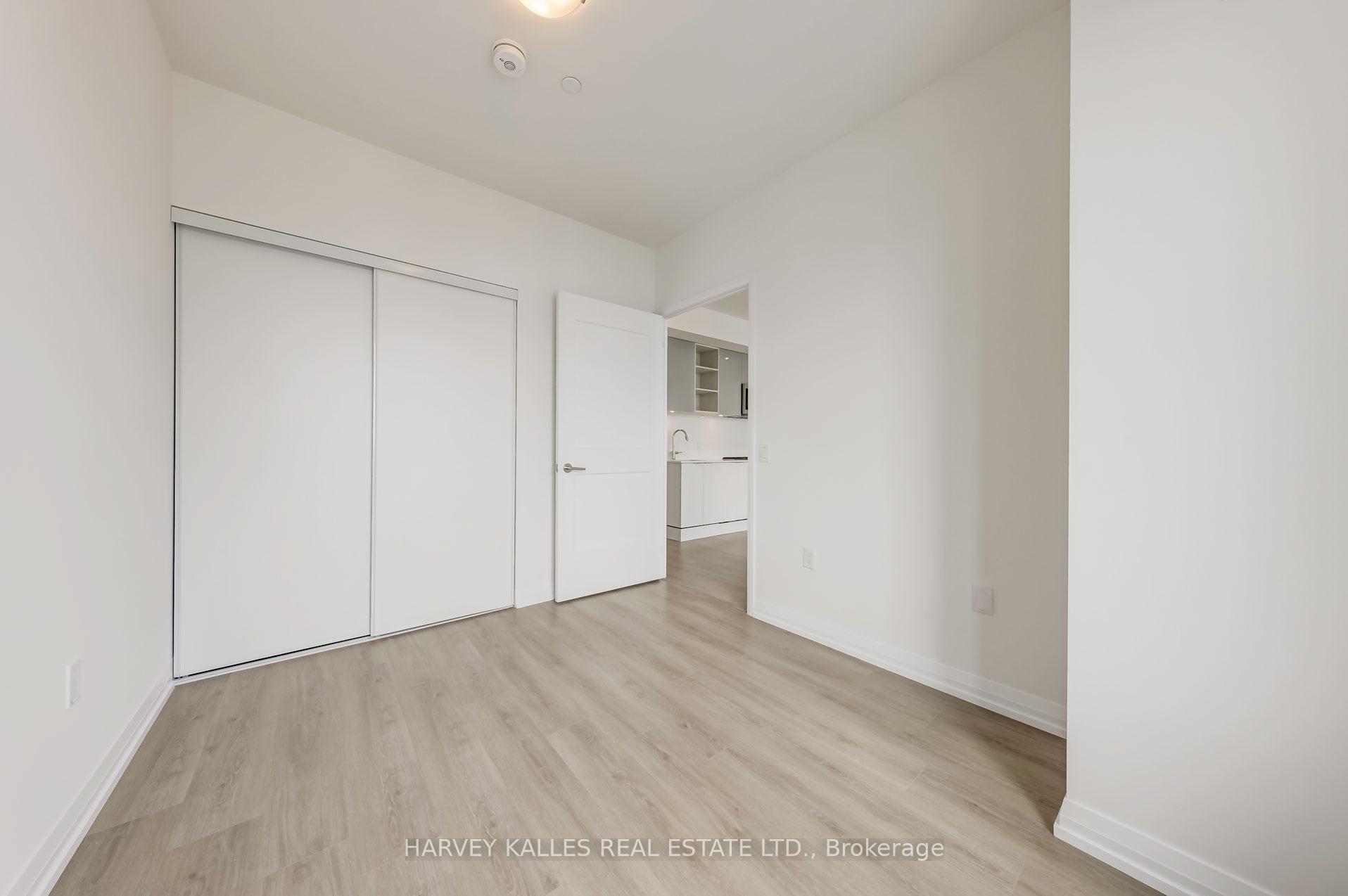Photo 11 of Unit LPH18, 50 Dunfield Avenue, Toronto, Mount Pleasant West — HOMEH
