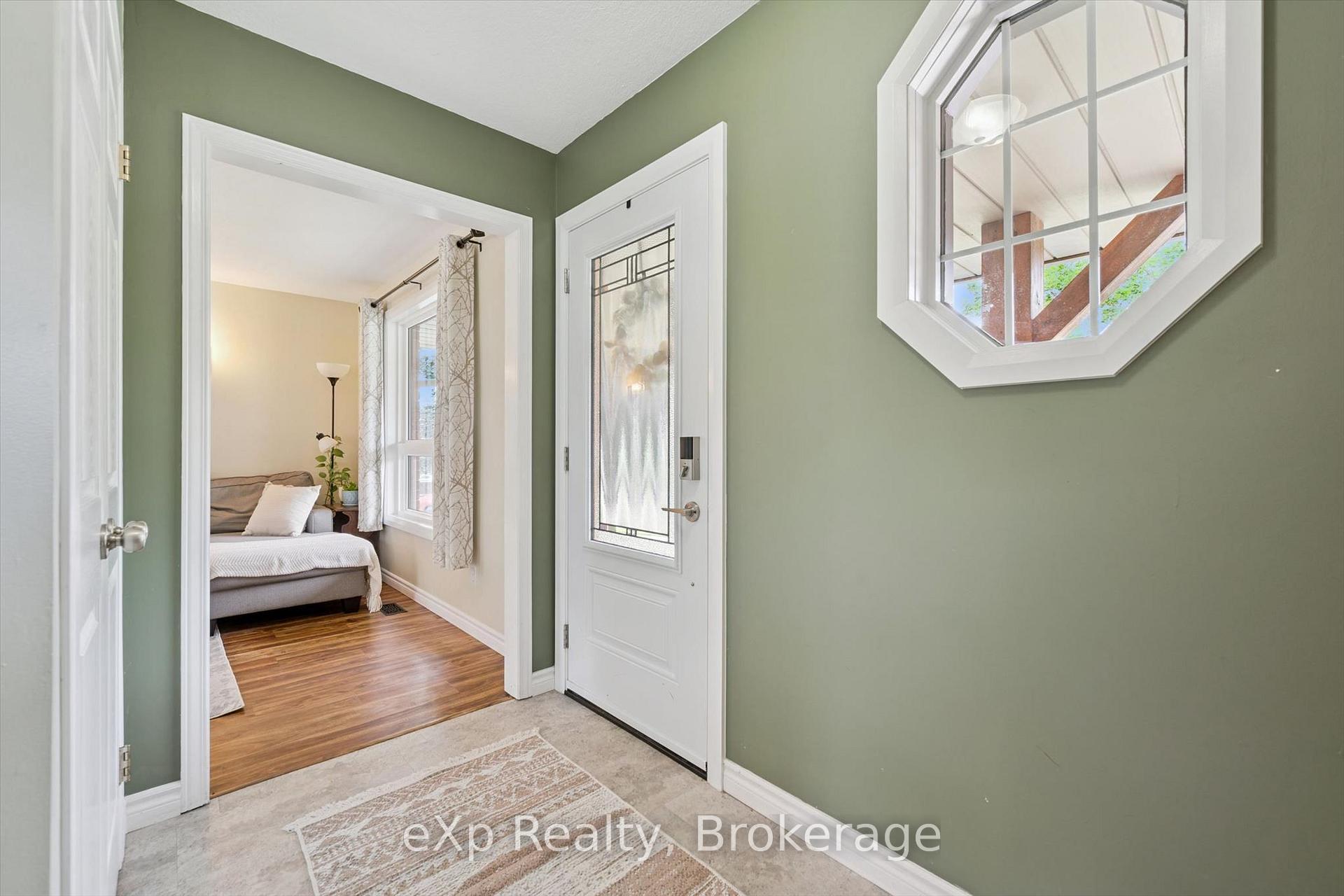 Photo 7 of 19 Keating Drive, Centre Wellington, Elora/Salem — HOMEH