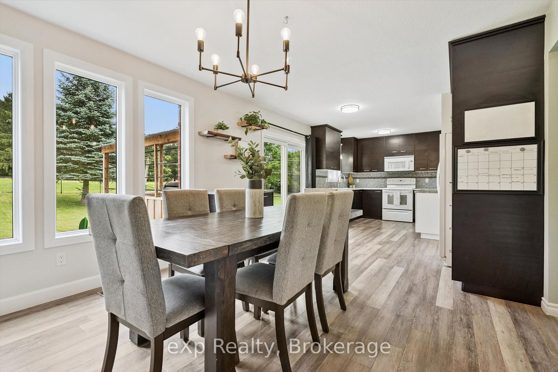 Photo 20 of 19 Keating Drive, Centre Wellington, Elora/Salem — HOMEH