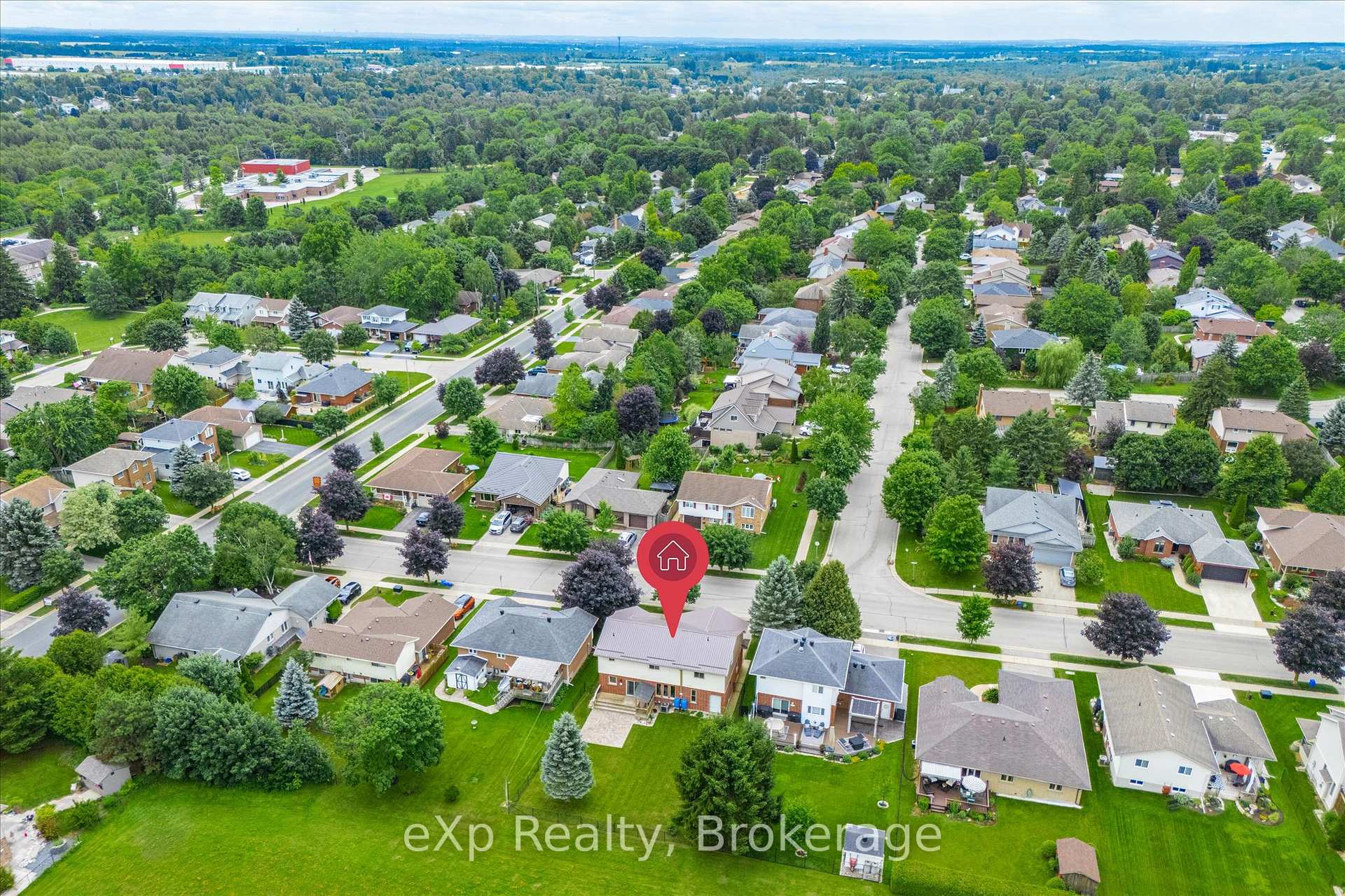 Photo 48 of 19 Keating Drive, Centre Wellington, Elora/Salem — HOMEH