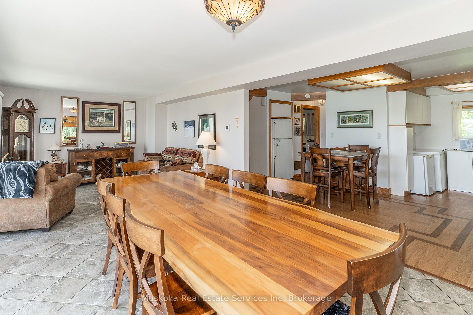 Photo 19 of 655 Farquahar Street, Gravenhurst, Muskoka (S) — HOMEH