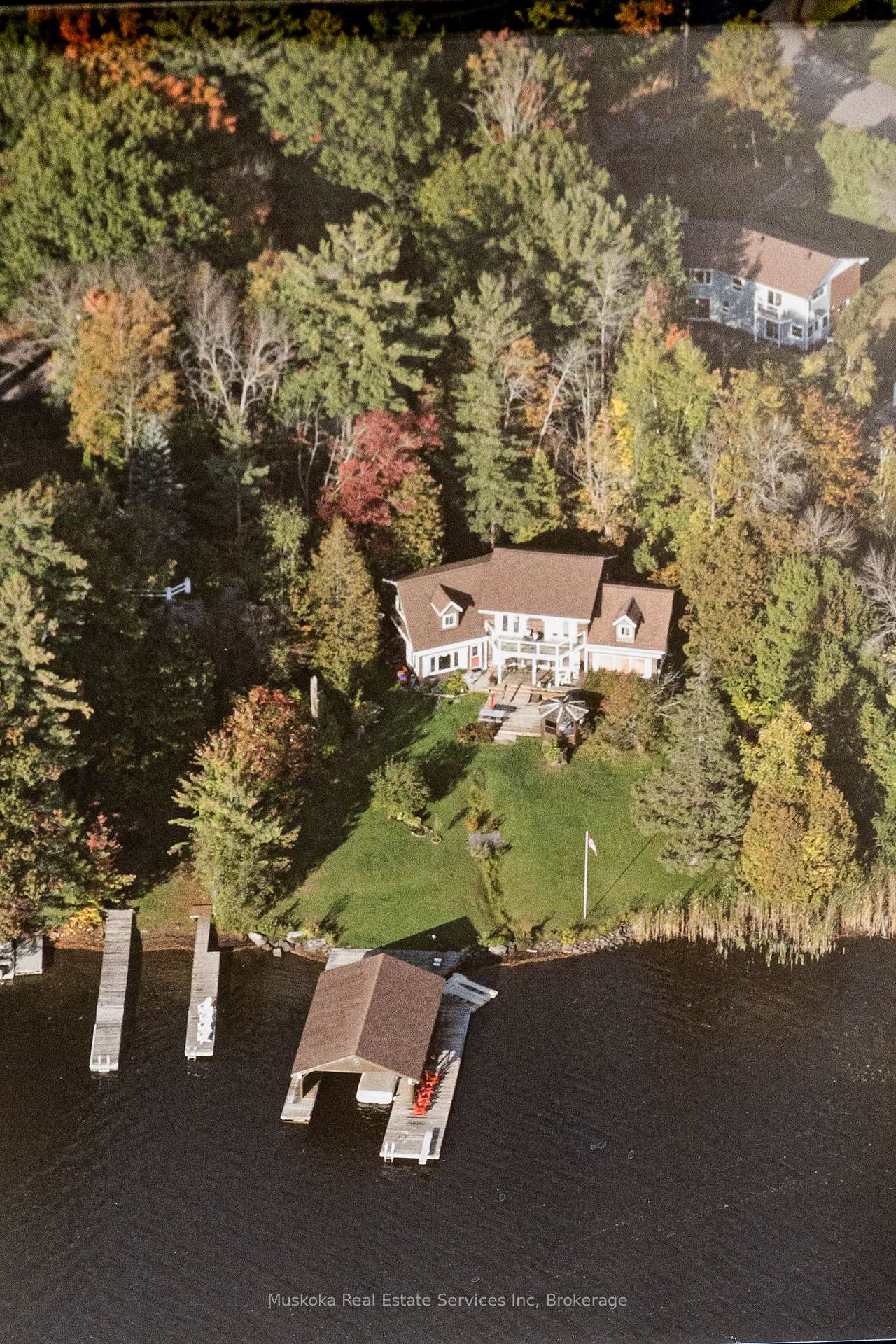 Photo 38 of 655 Farquahar Street, Gravenhurst, Muskoka (S) — HOMEH