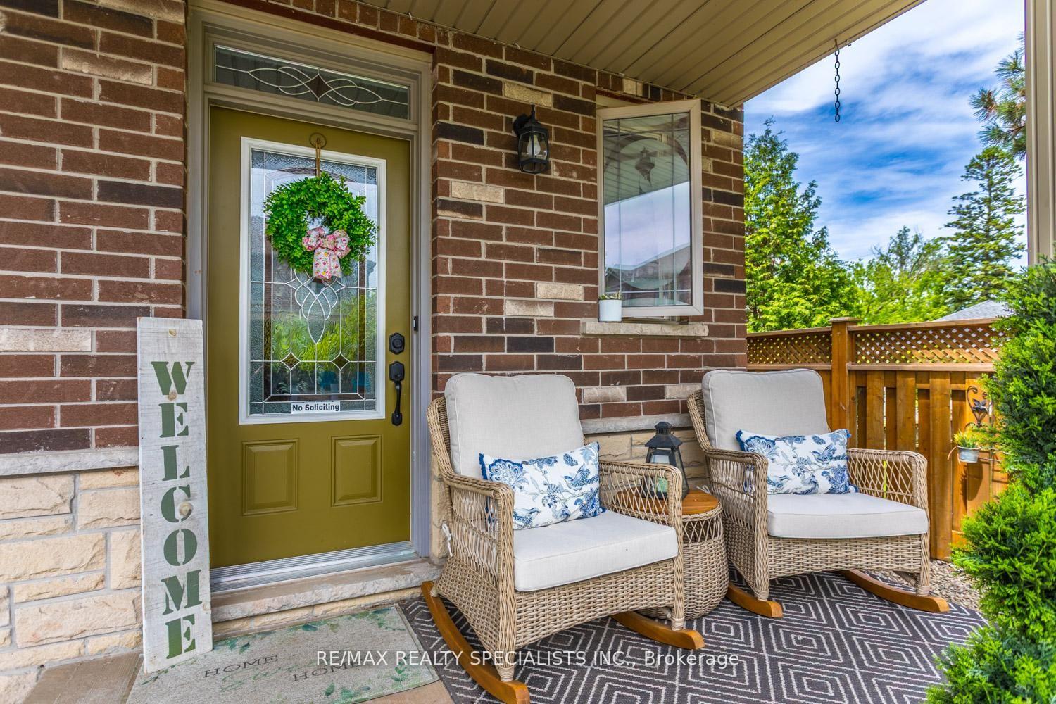 Photo 4 of Unit 20, 380 Lake Street, Grimsby, Grimsby Beach — HOMEH