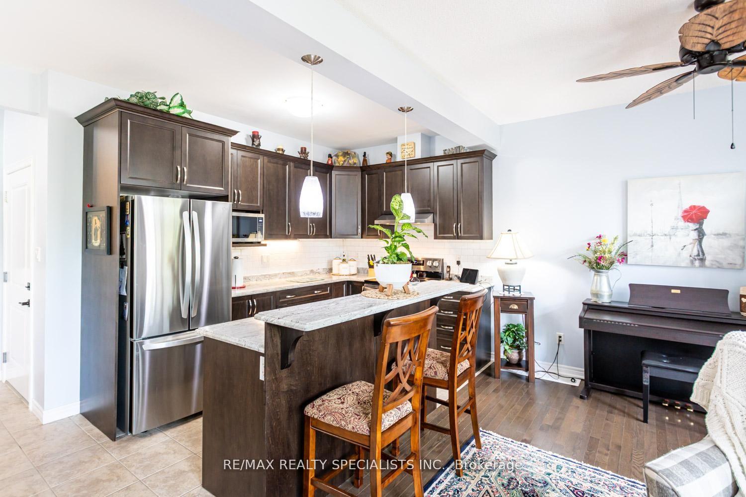 Photo 16 of Unit 20, 380 Lake Street, Grimsby, Grimsby Beach — HOMEH