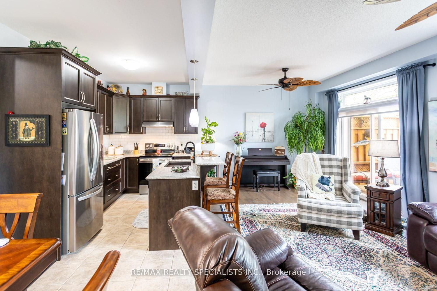 Photo 25 of Unit 20, 380 Lake Street, Grimsby, Grimsby Beach — HOMEH
