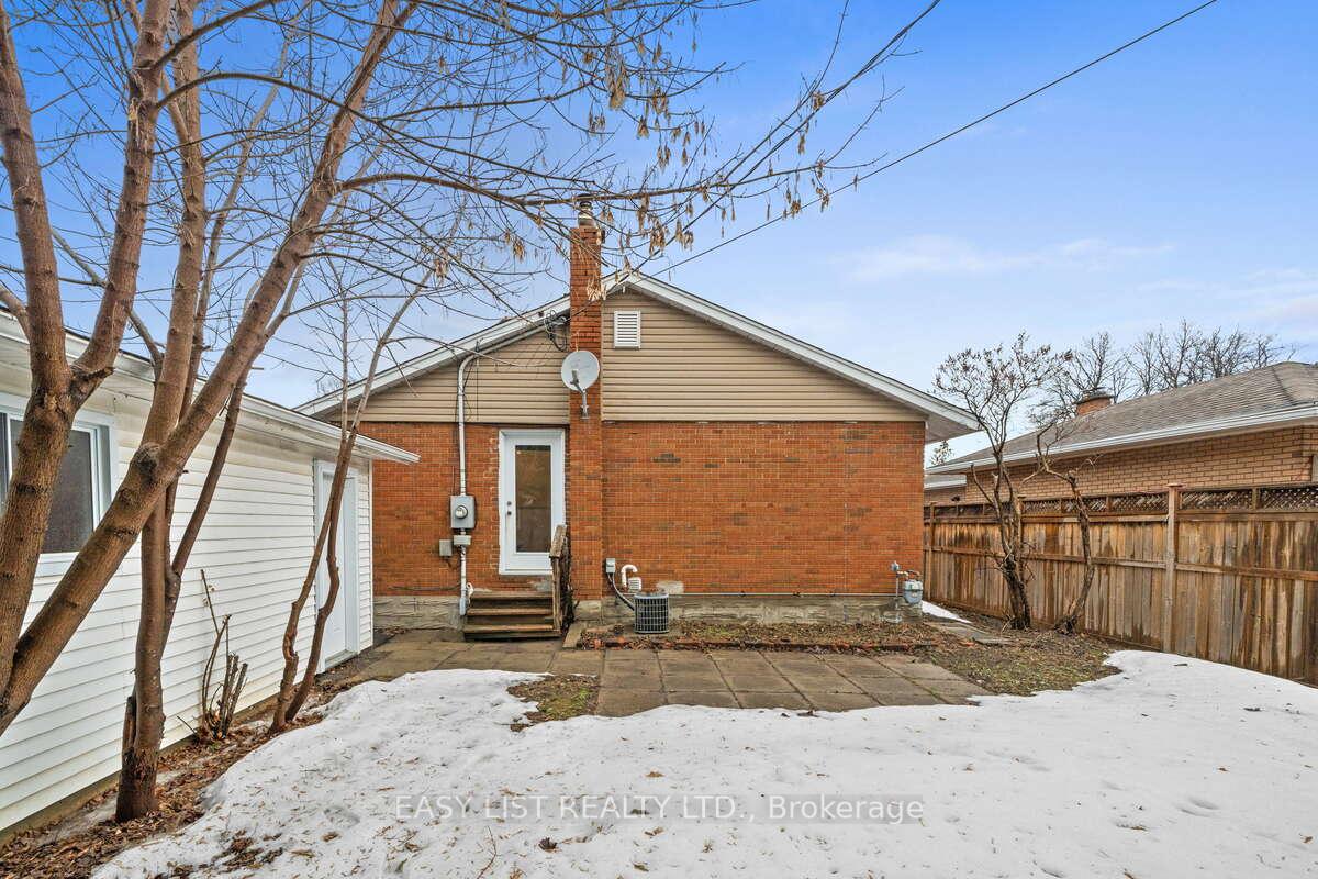 Photo 30 of 756 Dickens Avenue, Ottawa, Elmvale Acres — HOMEH