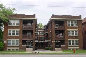 Photo 1 of Unit 5, 985 Main Street E, Hamilton, Crown Point — HOMEH