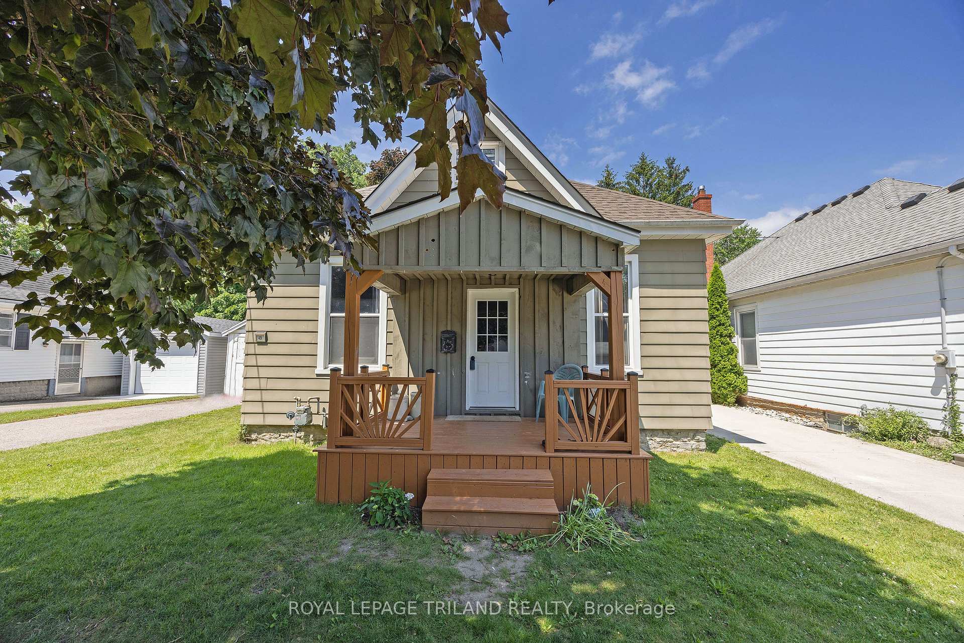 Photo 1 of 49 Devonshire Place, St. Thomas — HOMEH